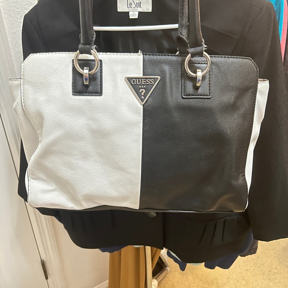 Guess Black White Tote Purse Faux Leather Shoulder Bag 15x11 Two-Tone - Picture 9 of 9